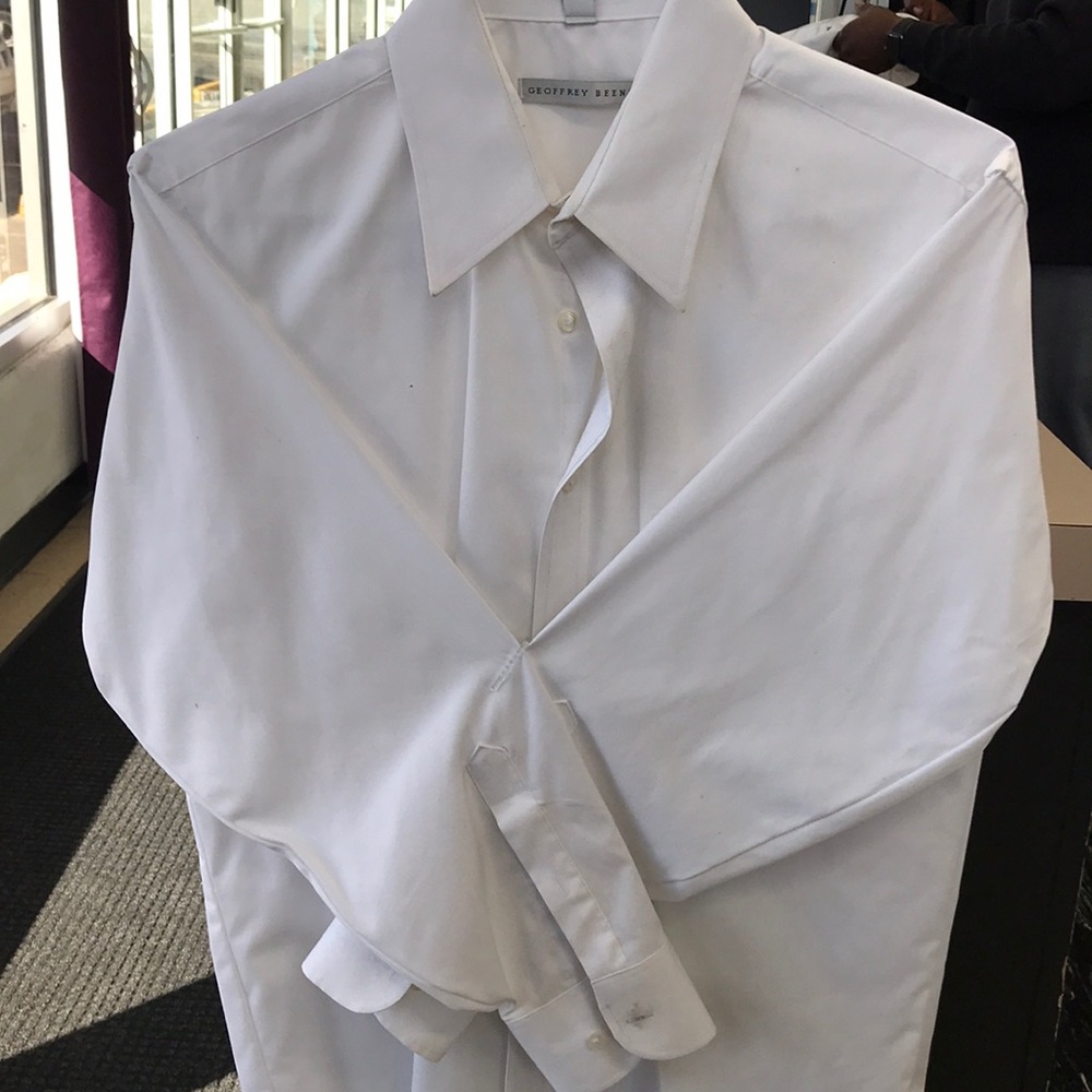 White Buttoned Down Casual Long Sleeve Shirt